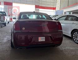 کرایسلەر 300